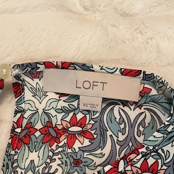 Loft XS Maximalist Floral Leaf Print Office Spring Tiered Ruffle Sleeve Blouse - Picture 7 of 8